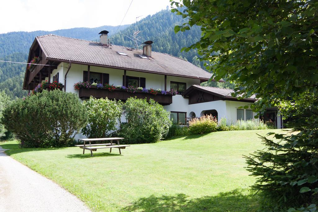 Oberlechnerhof Bed & Breakfast Rasun di Sopra Luaran gambar